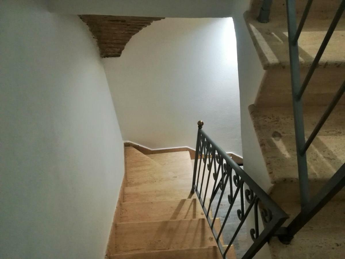 Casa In Centro Storico Vista Gran Sasso Leilighet Atri Eksteriør bilde